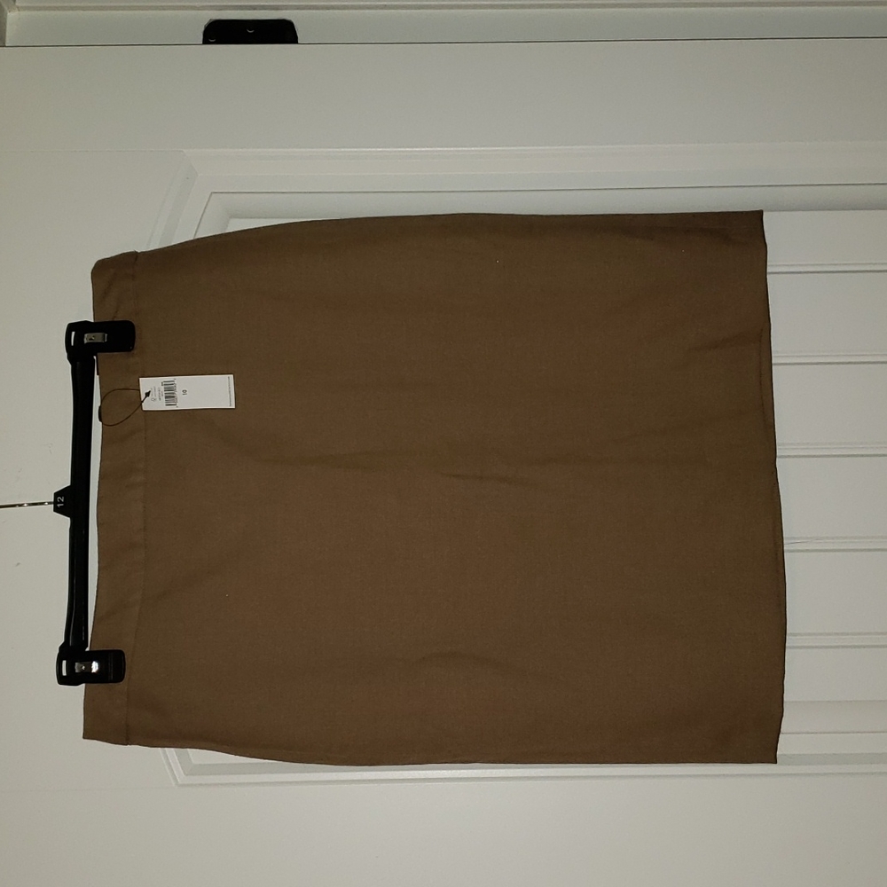 NWT Banana Republic Khaki Skirt Size 10